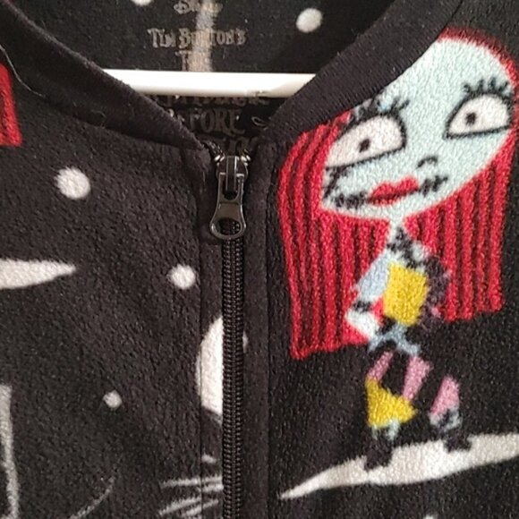 Disney Nightmare Before Christmas sleeper adult onesie size M one piece - Picture 4 of 10